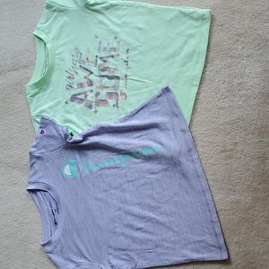 2 Champion Girls Tshirt
